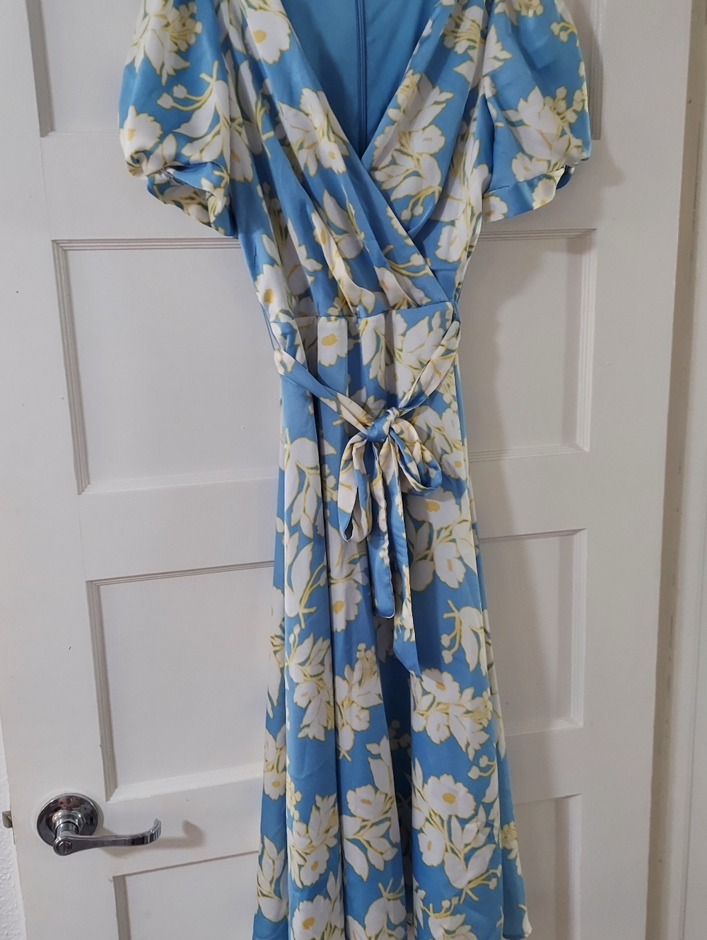 Dkny Blue Floral Wrap Midi Dress with Puff Sleeves - Picture 7 of 8